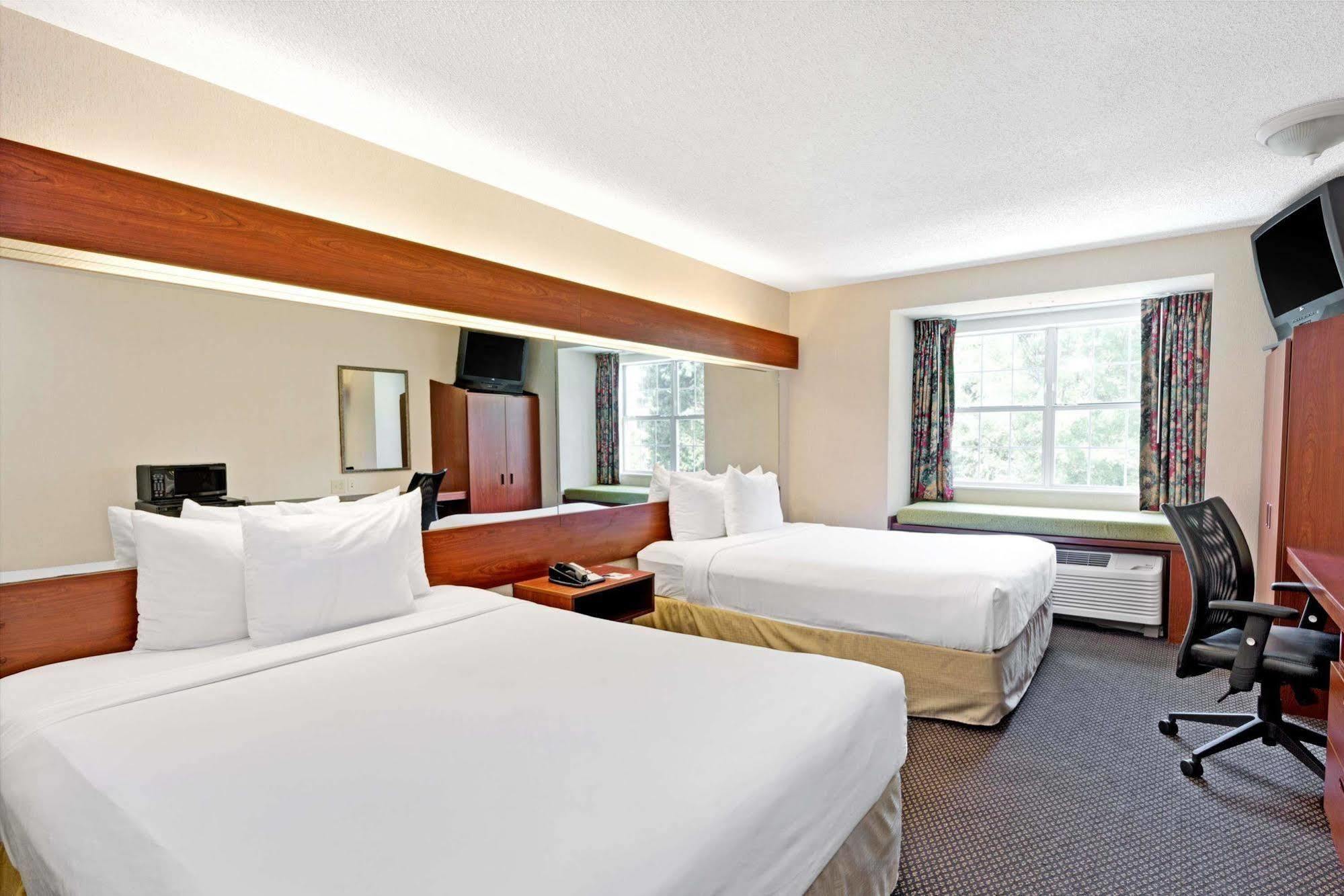 Microtel Inn & Suites By Wyndham Perimeter Center Sandy Springs Luaran gambar