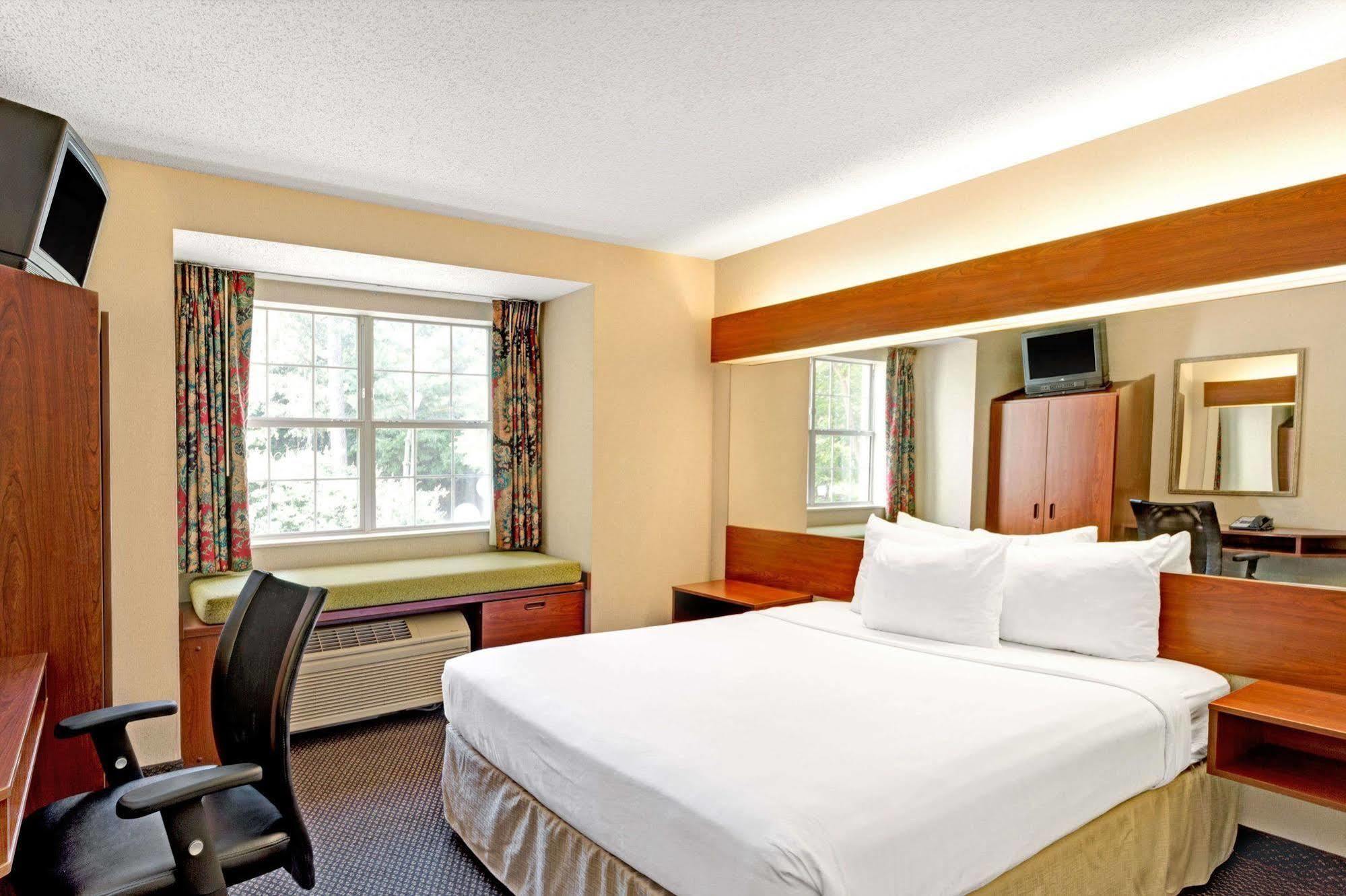 Microtel Inn & Suites By Wyndham Perimeter Center Sandy Springs Luaran gambar